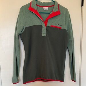 Columbia Green and Red Pullover